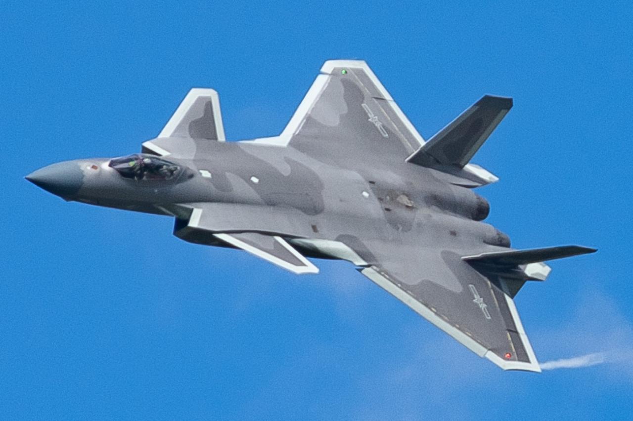 20 fighter china jet flight 10th maiden marks anniversary stealth cgtn zhu peng aviation